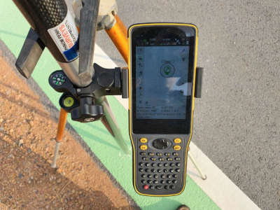 Комплект RTK ровер GeoMax Zenith35 Pro TAG Radio  6011331_ESurvey